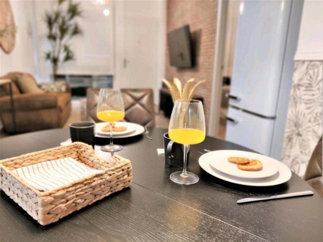 Suite Haus Vargas Santander Buitenkant foto