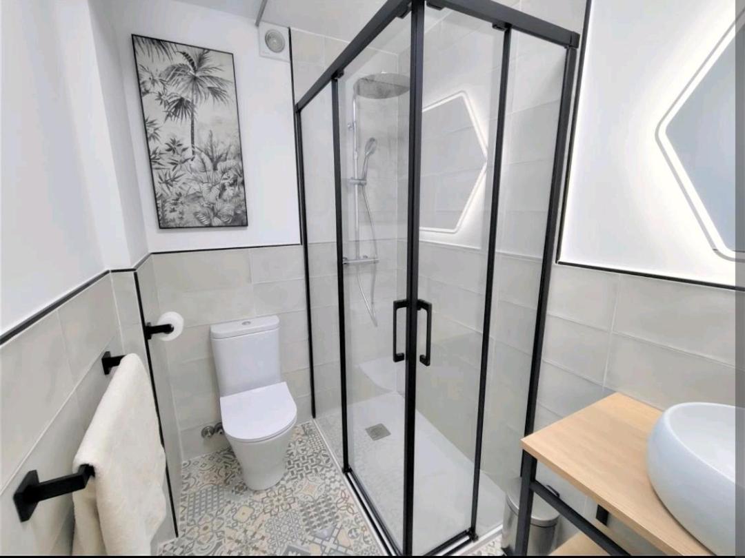 Suite Haus Vargas Santander Buitenkant foto